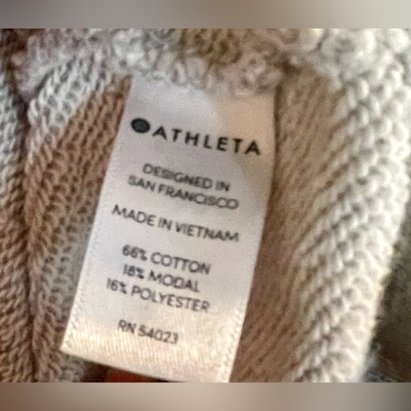 Athleta Side Tie Athletic Athleisure Gray
Sweater Women's Size M - Picture 6 of 7